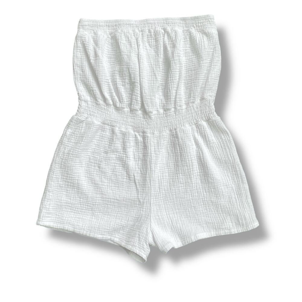 NO BOUNDARIES Smocked Waist Romper Sz L White Textured Cotton Strapless